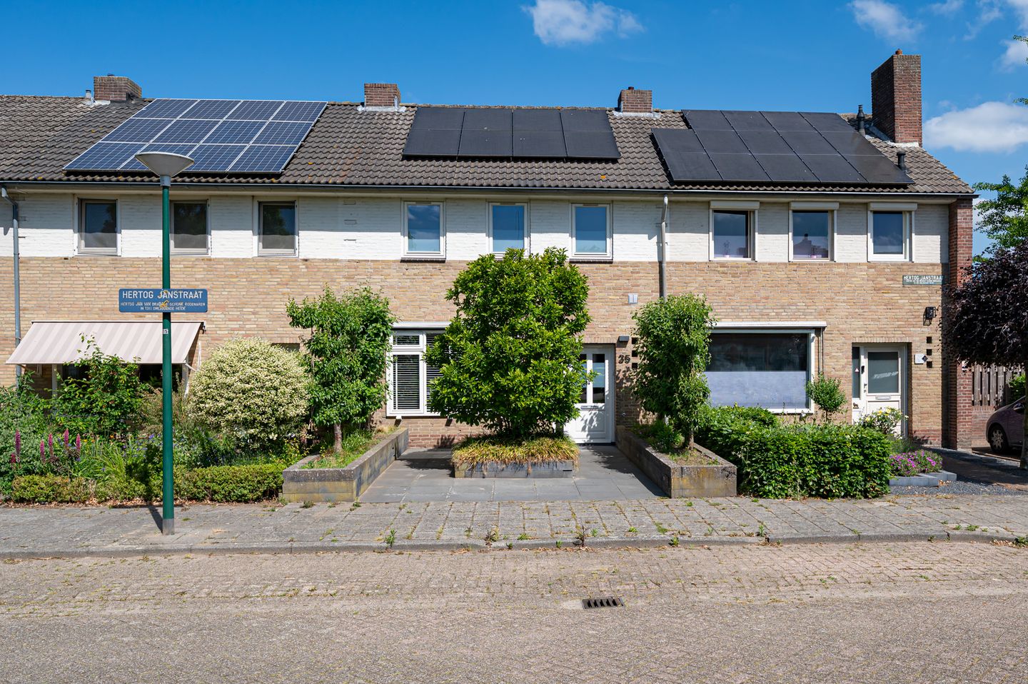 Photo 34 of Hertog Janstraat 35