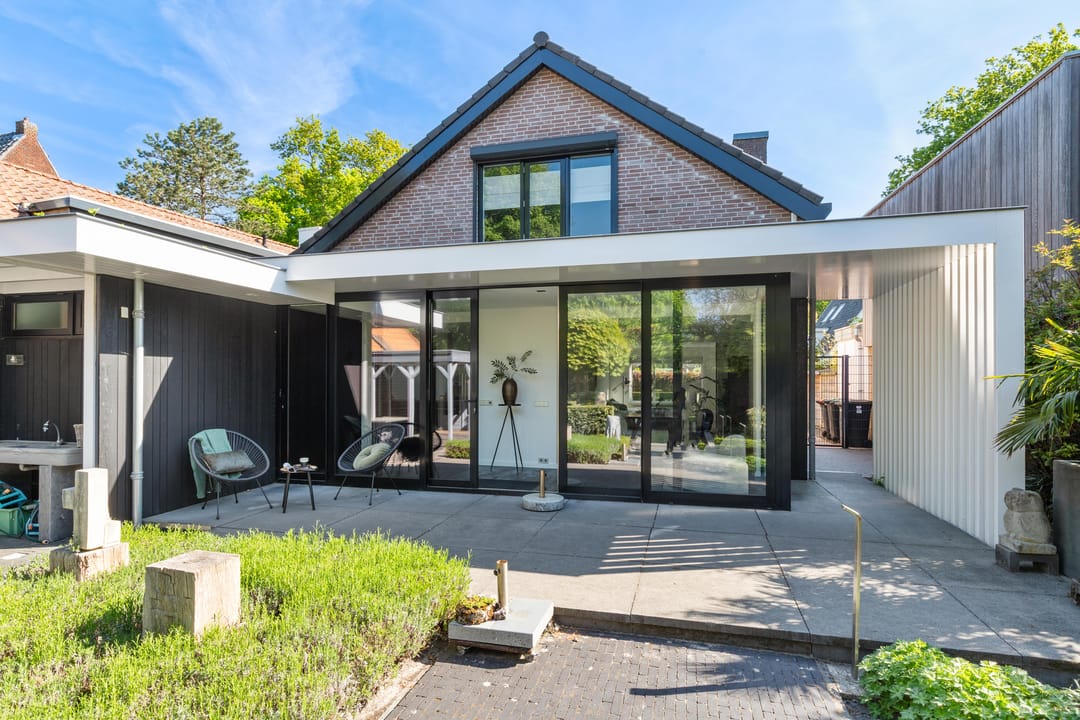 Foto 1 van Dokter van Peltlaan 50