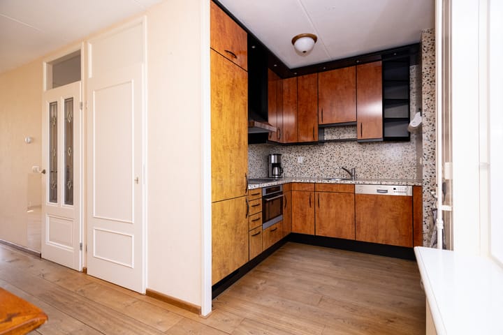 Photo 19 of De Weed 19