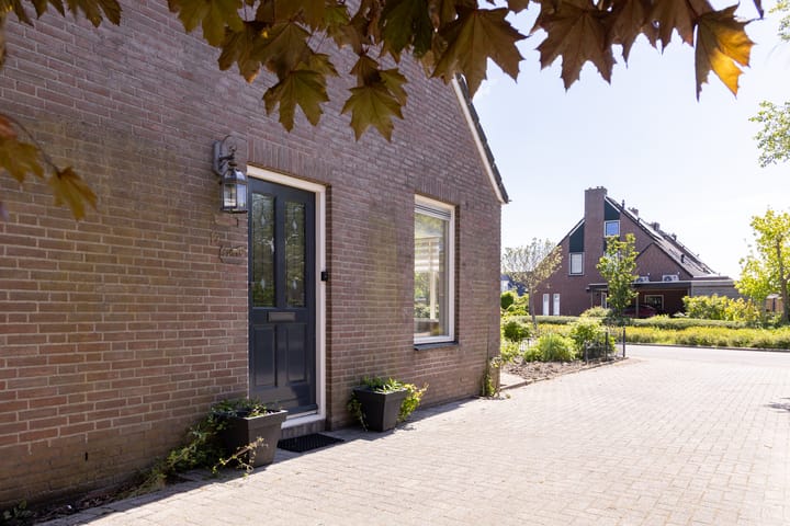 Photo 9 of De Weed 19