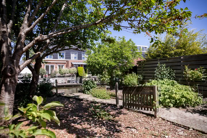 Photo 39 of De Weed 19