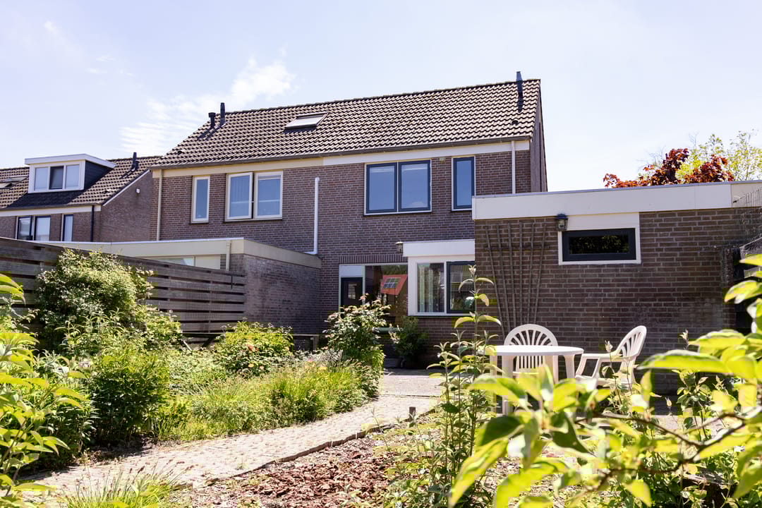 Photo 43 of De Weed 19