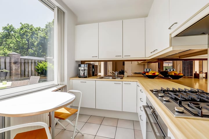 Photo 8 of Graaf Hendrik van den Bergstraat 45