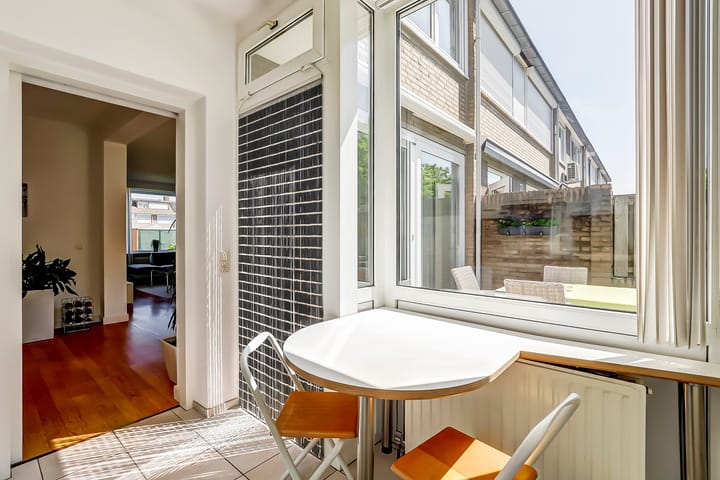 Photo 9 of Graaf Hendrik van den Bergstraat 45