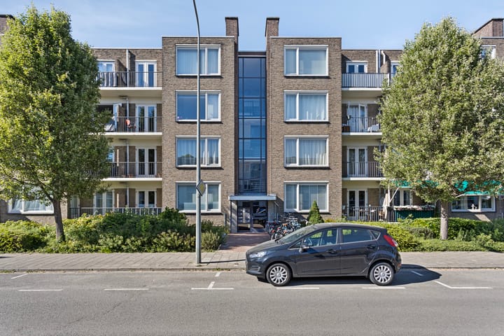 Foto 1 van Adelbert van Scharnlaan G 33