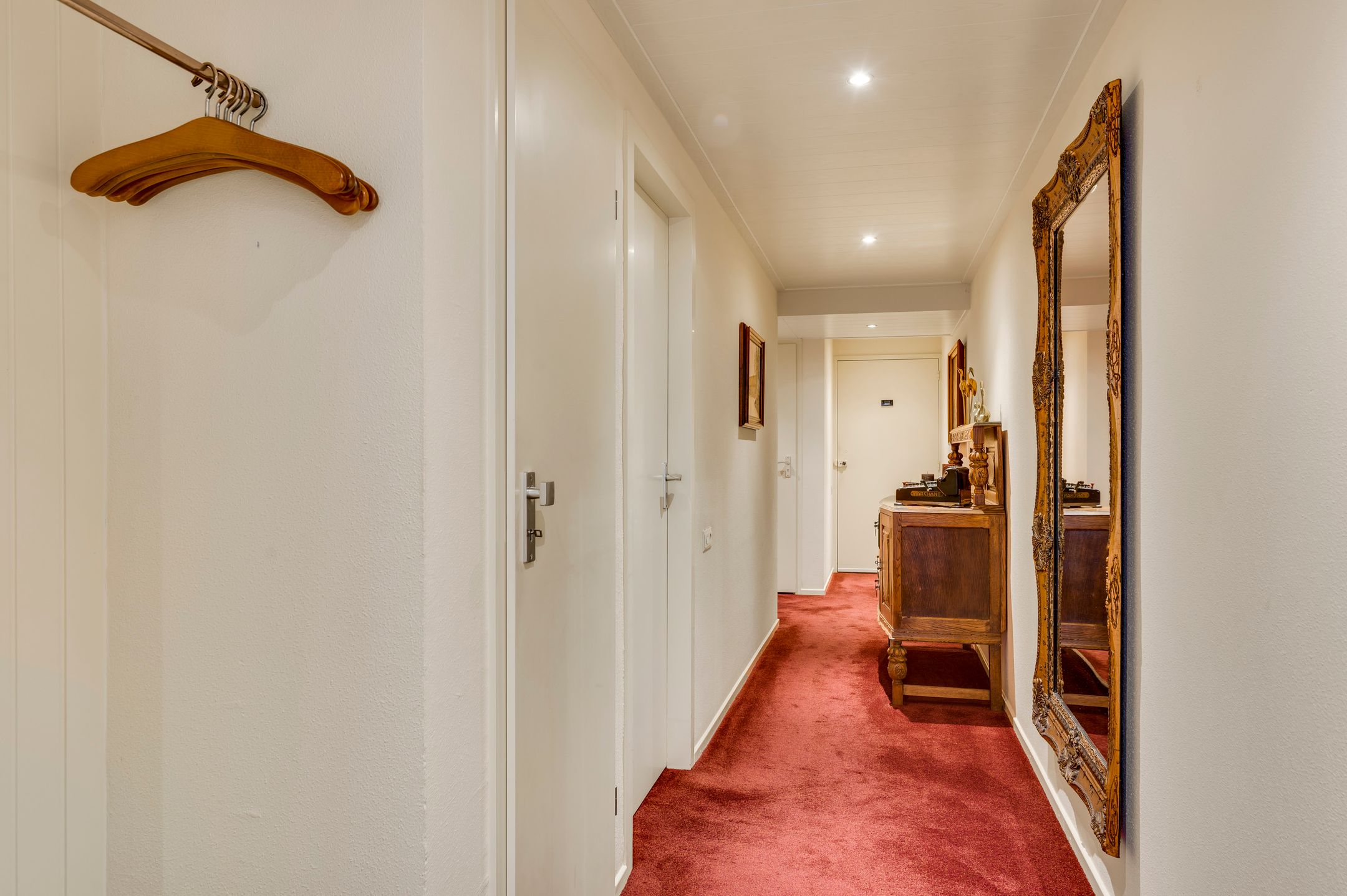 Foto 9 van Parallelweg 10