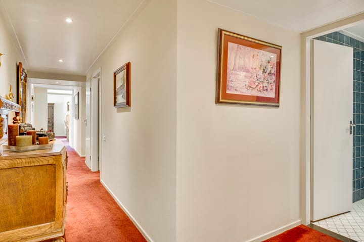 Foto 10 van Parallelweg 10