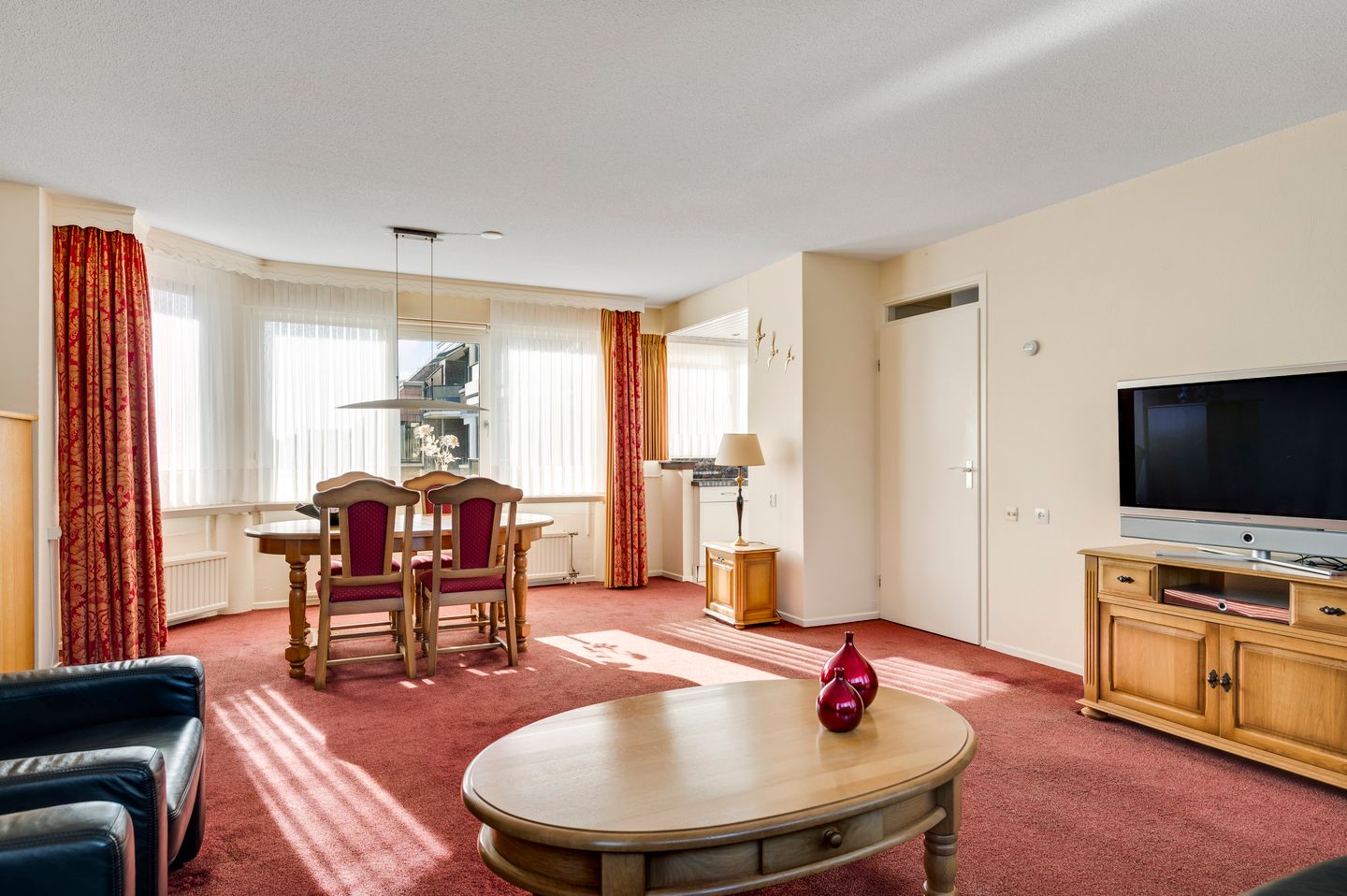 Foto 14 van Parallelweg 10