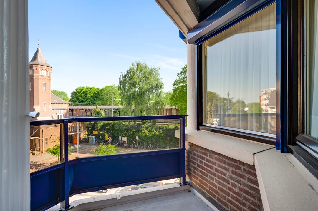 Foto 2 van Parallelweg 10