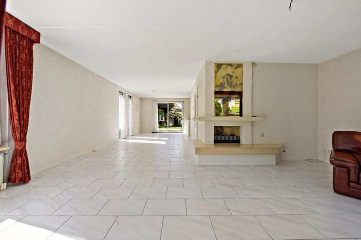 Foto 4 van Van Velzenstraat 9