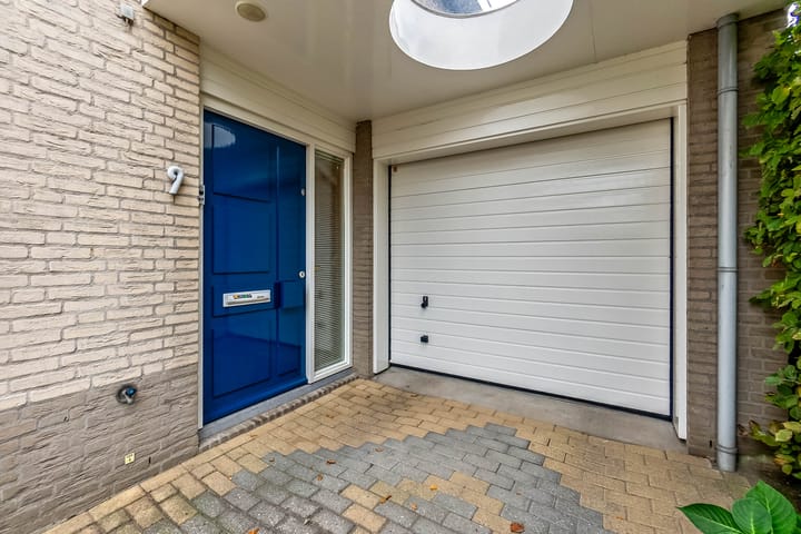 Foto 7 van Van Velzenstraat 9