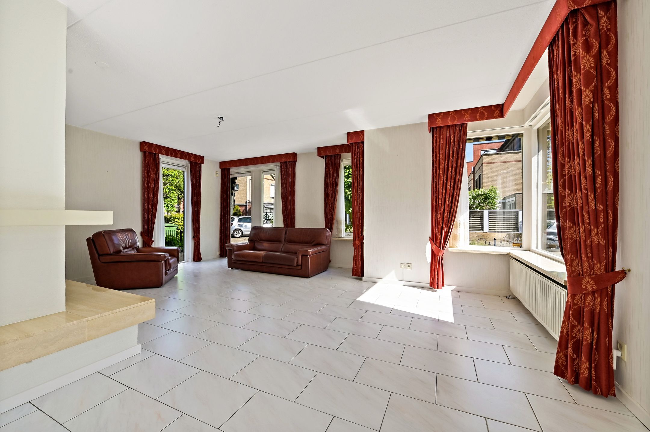 Foto 12 van Van Velzenstraat 9