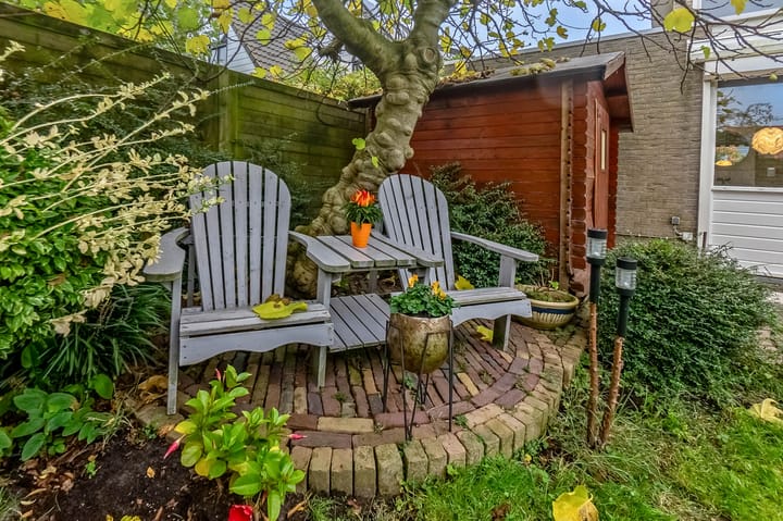 Foto 22 van Van Velzenstraat 9