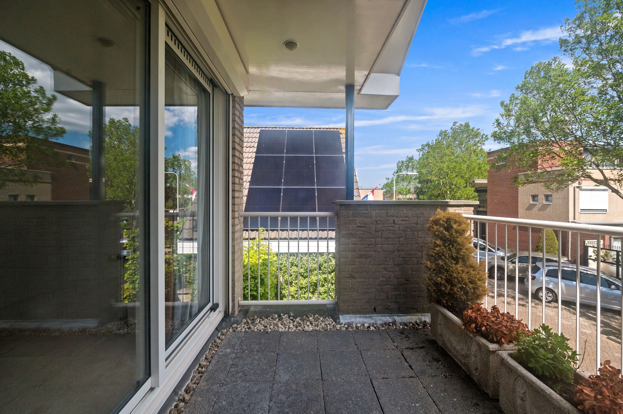 Foto 45 van Van Velzenstraat 9