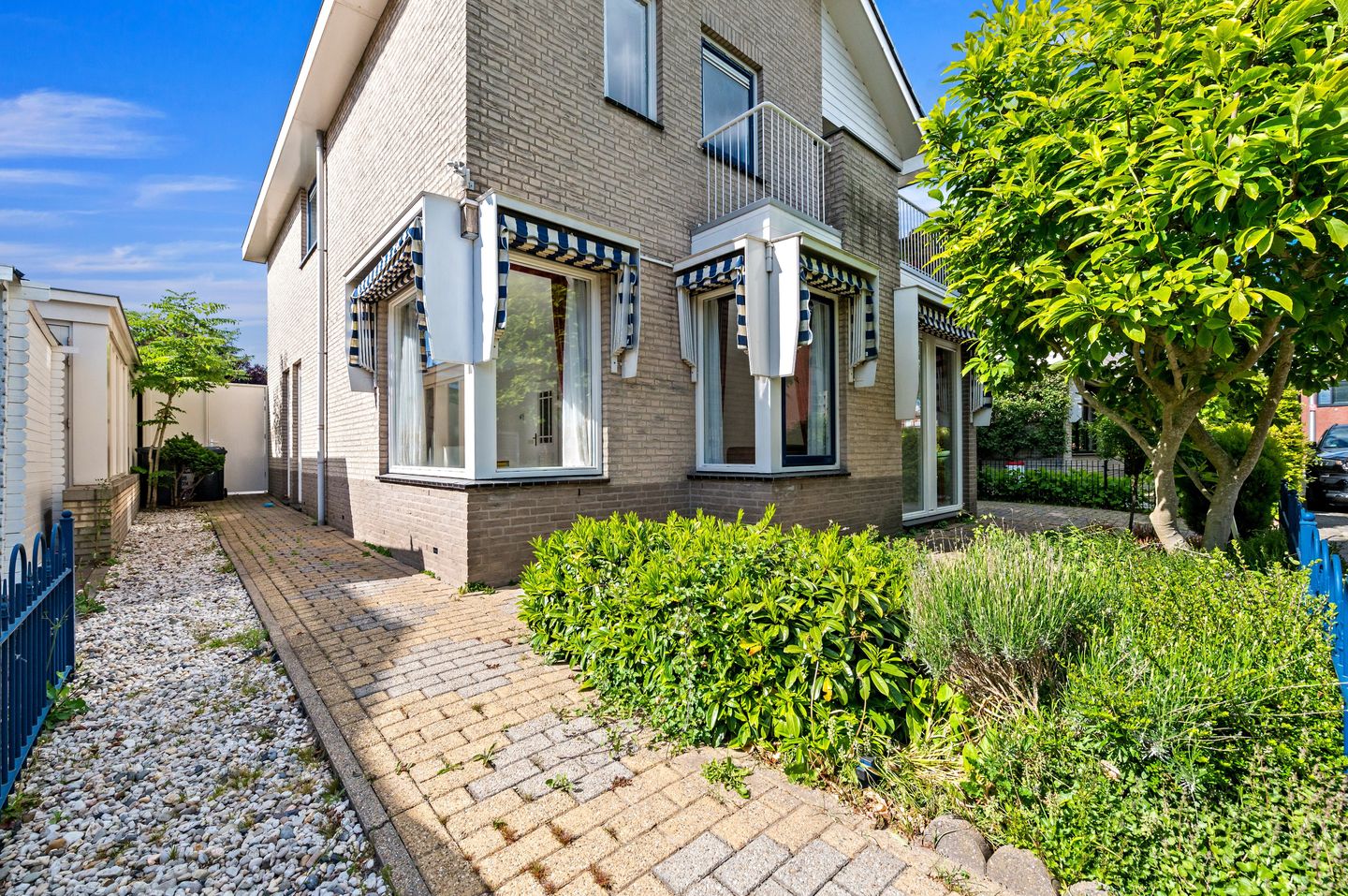 Foto 70 van Van Velzenstraat 9