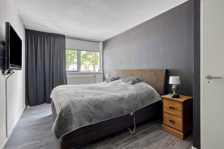 Photo 15 of Traverse 166