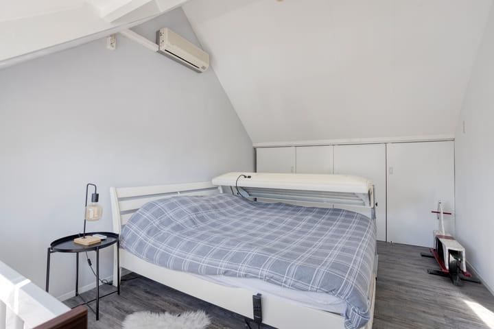 Photo 24 of Traverse 166