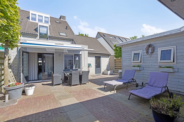 Photo 25 of Traverse 166