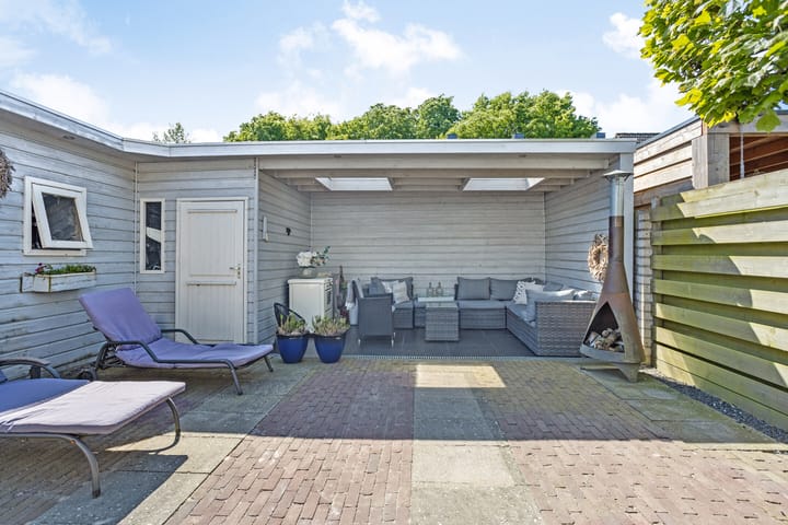 Photo 28 of Traverse 166