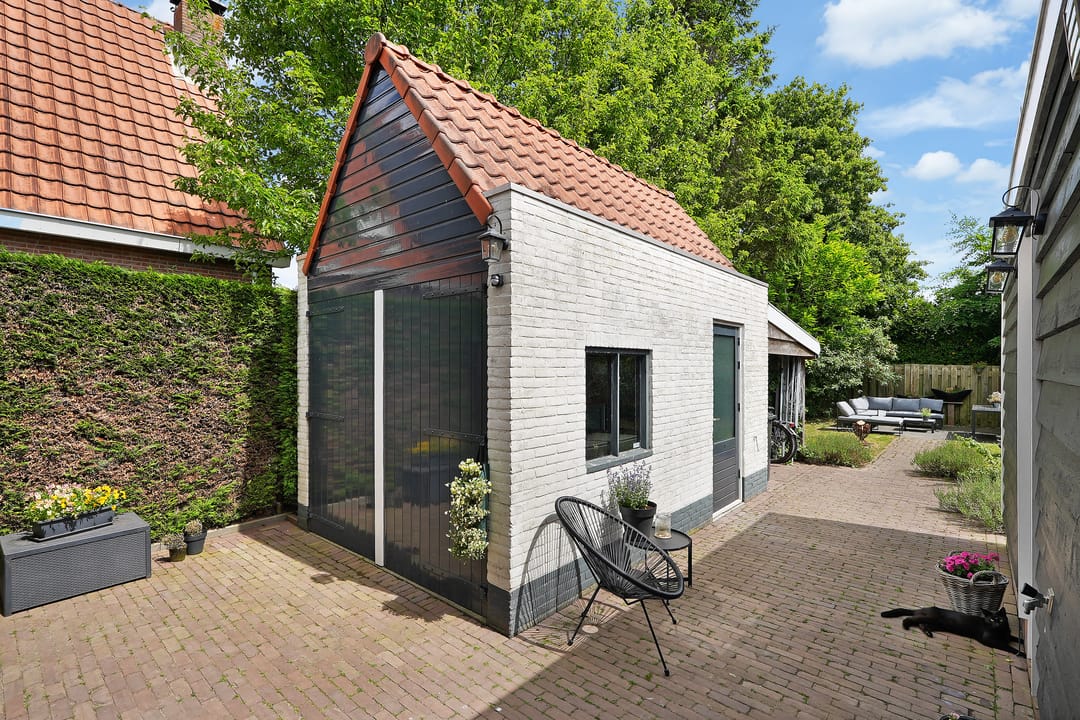 Foto 2 van Bloemenstraat 7