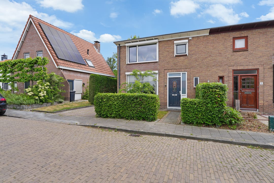 Foto 37 van Bloemenstraat 7