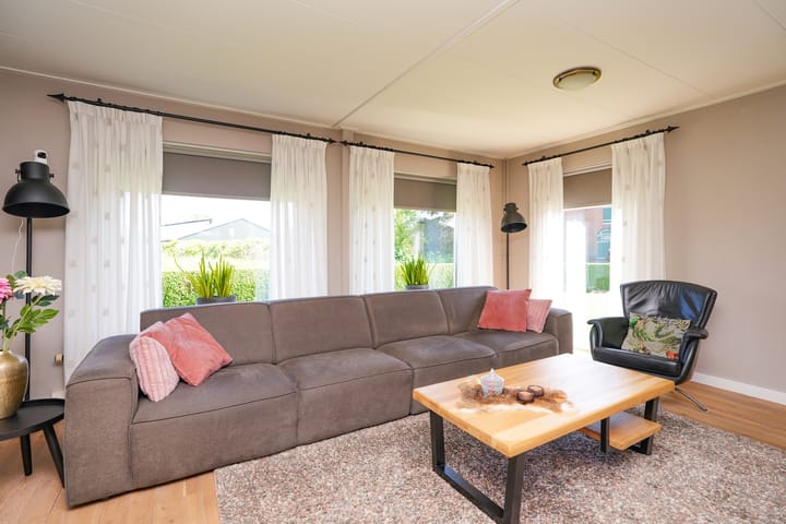 Foto 6 van Pastoor van Tielstraat 57