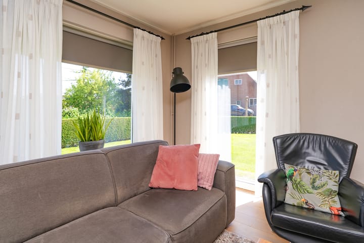 Foto 9 van Pastoor van Tielstraat 57