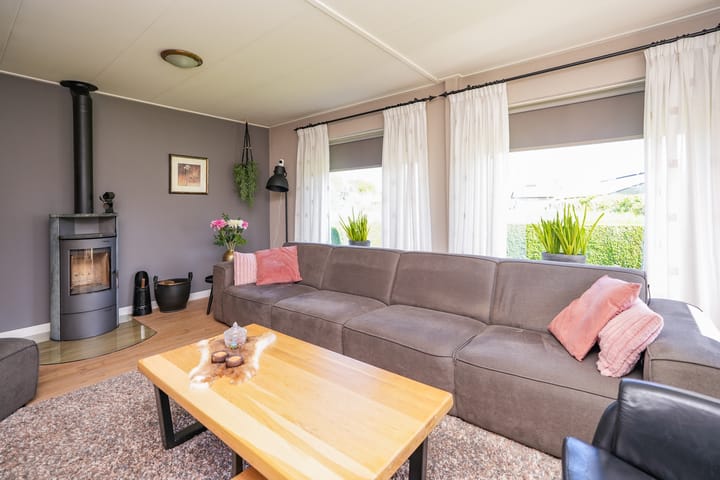 Foto 10 van Pastoor van Tielstraat 57