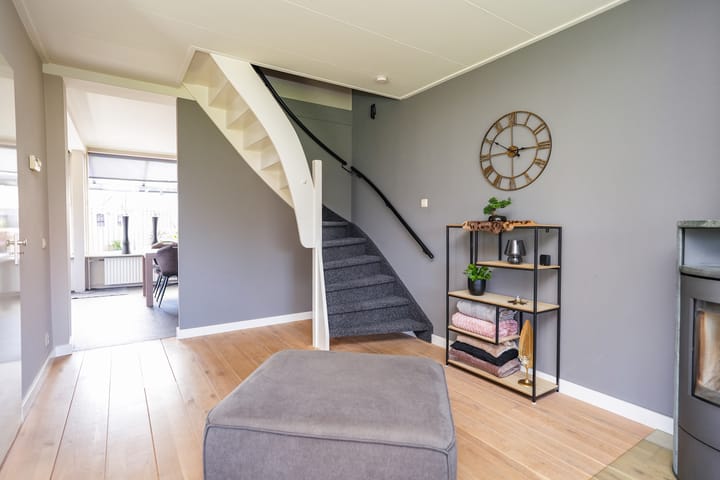 Foto 14 van Pastoor van Tielstraat 57