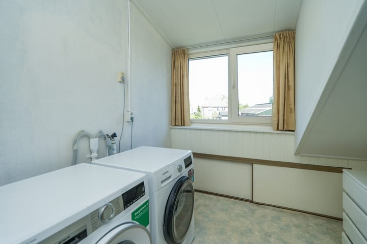 Foto 34 van Pastoor van Tielstraat 57