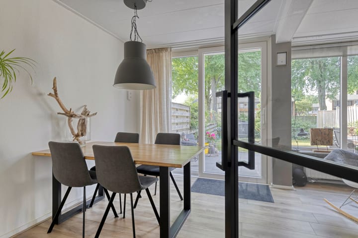 Photo 10 of Ds. Sannesstraat 96