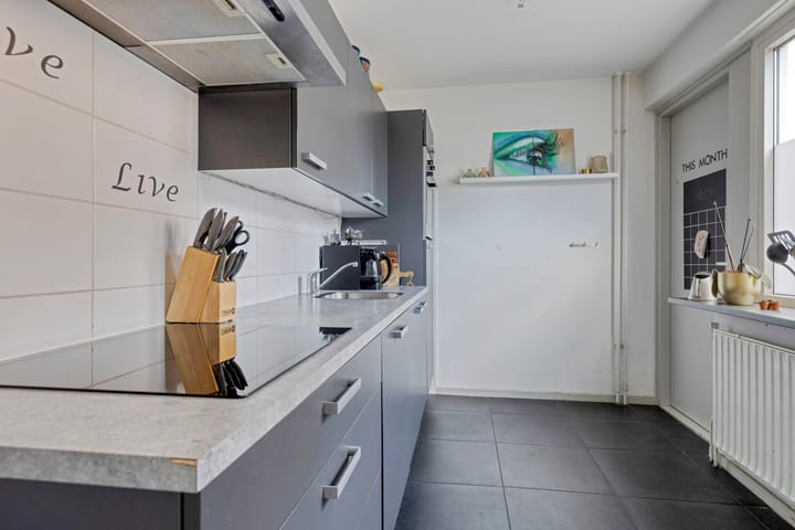 Foto 16 van Ds. Sannesstraat 96