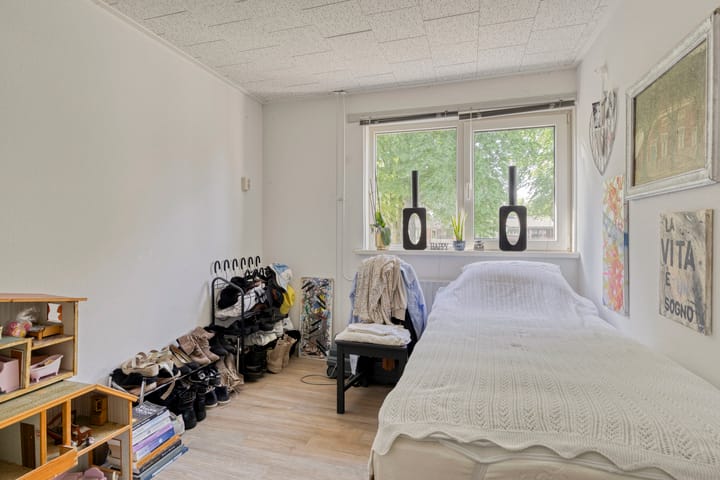 Photo 24 of Ds. Sannesstraat 96