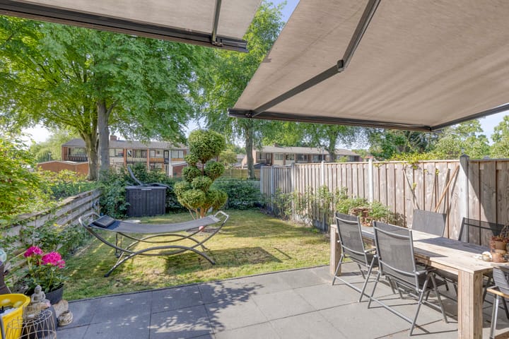 Foto 28 van Ds. Sannesstraat 96