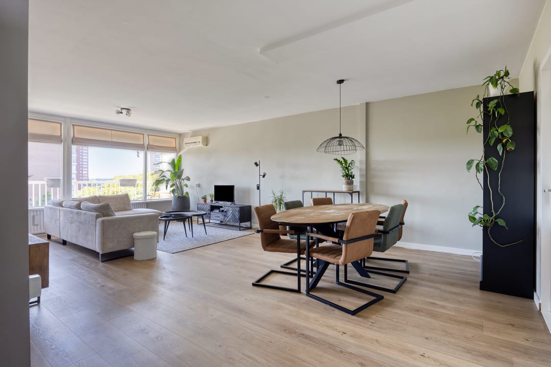 Photo 2 of André Gideplaats 171