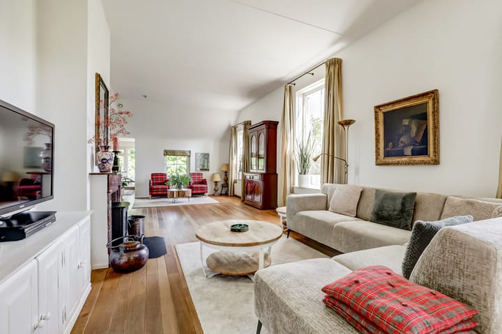 Photo 8 of Meermuidenseweg 7