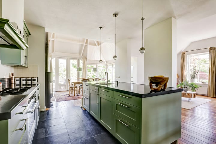 Photo 14 of Meermuidenseweg 7