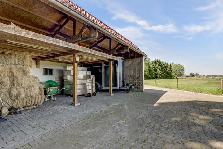 Photo 36 of Meermuidenseweg 7