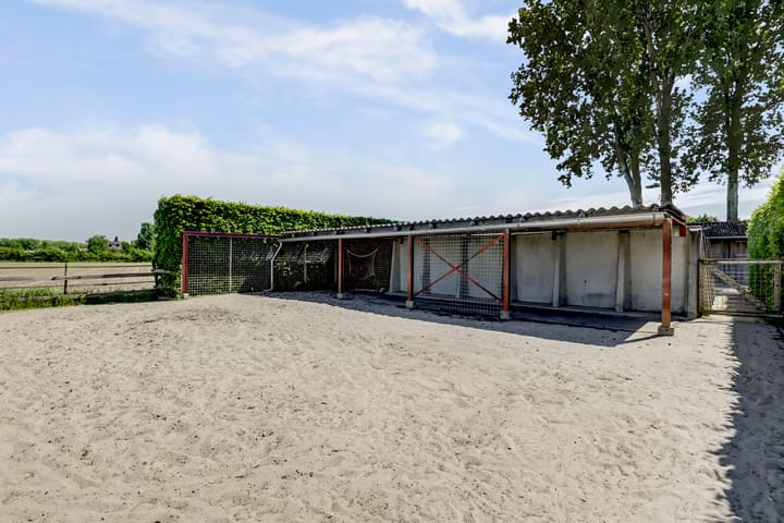 Photo 37 of Meermuidenseweg 7