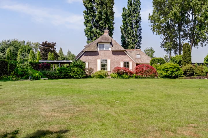 Photo 47 of Meermuidenseweg 7