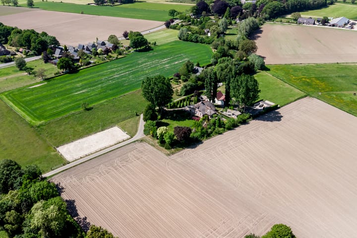 Photo 49 of Meermuidenseweg 7