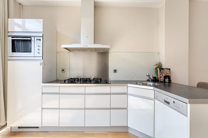 Photo 10 of Galileistraat 69-B