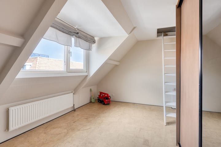 Photo 26 of Galileistraat 69-B