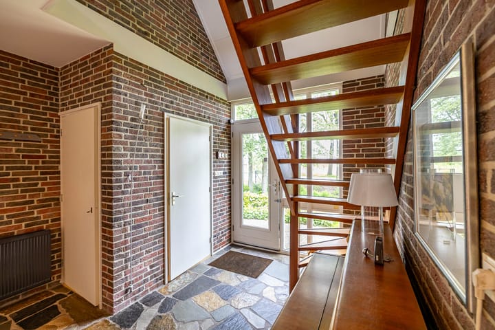 Foto 13 van Hoofdweg 6-A