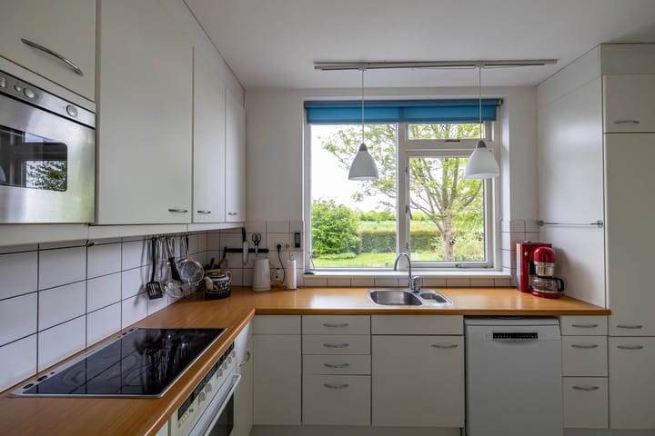 Foto 30 van Hoofdweg 6-A