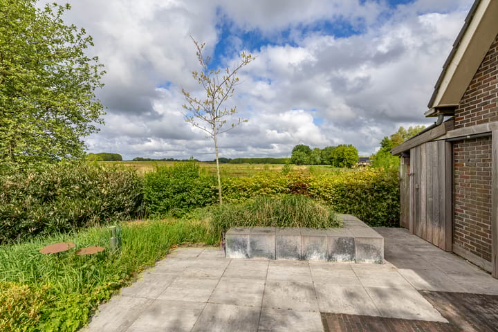 Foto 49 van Hoofdweg 6-A