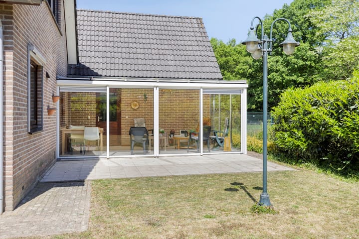 Foto 34 van Ambachtsweg 6