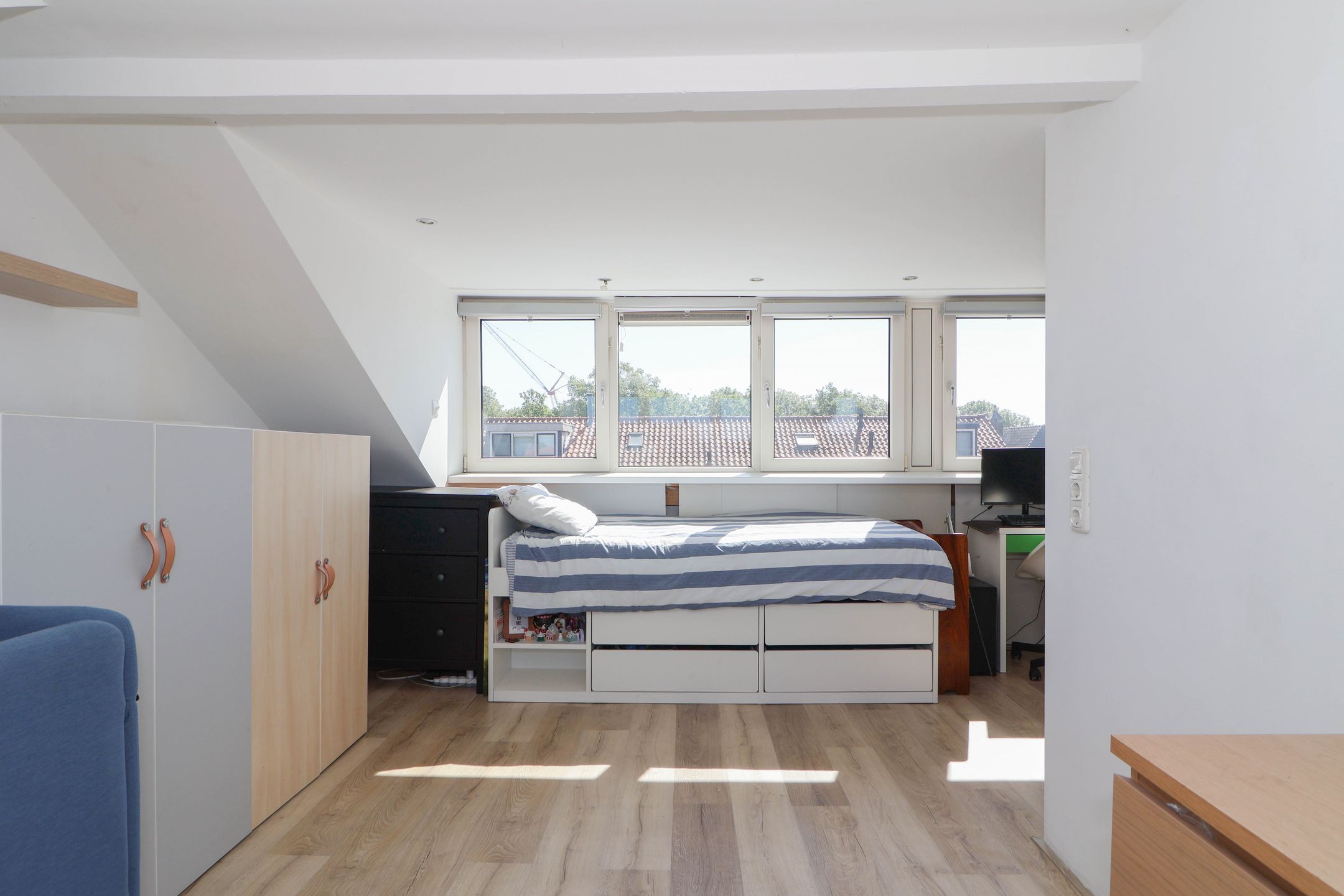 Photo 24 of Da Costastraat 34