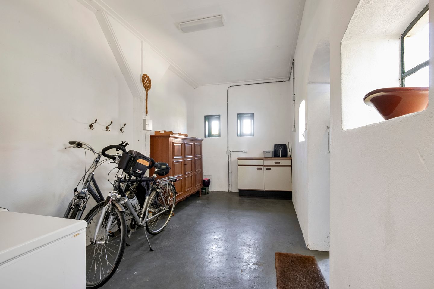 Photo 14 of Klaproos 3