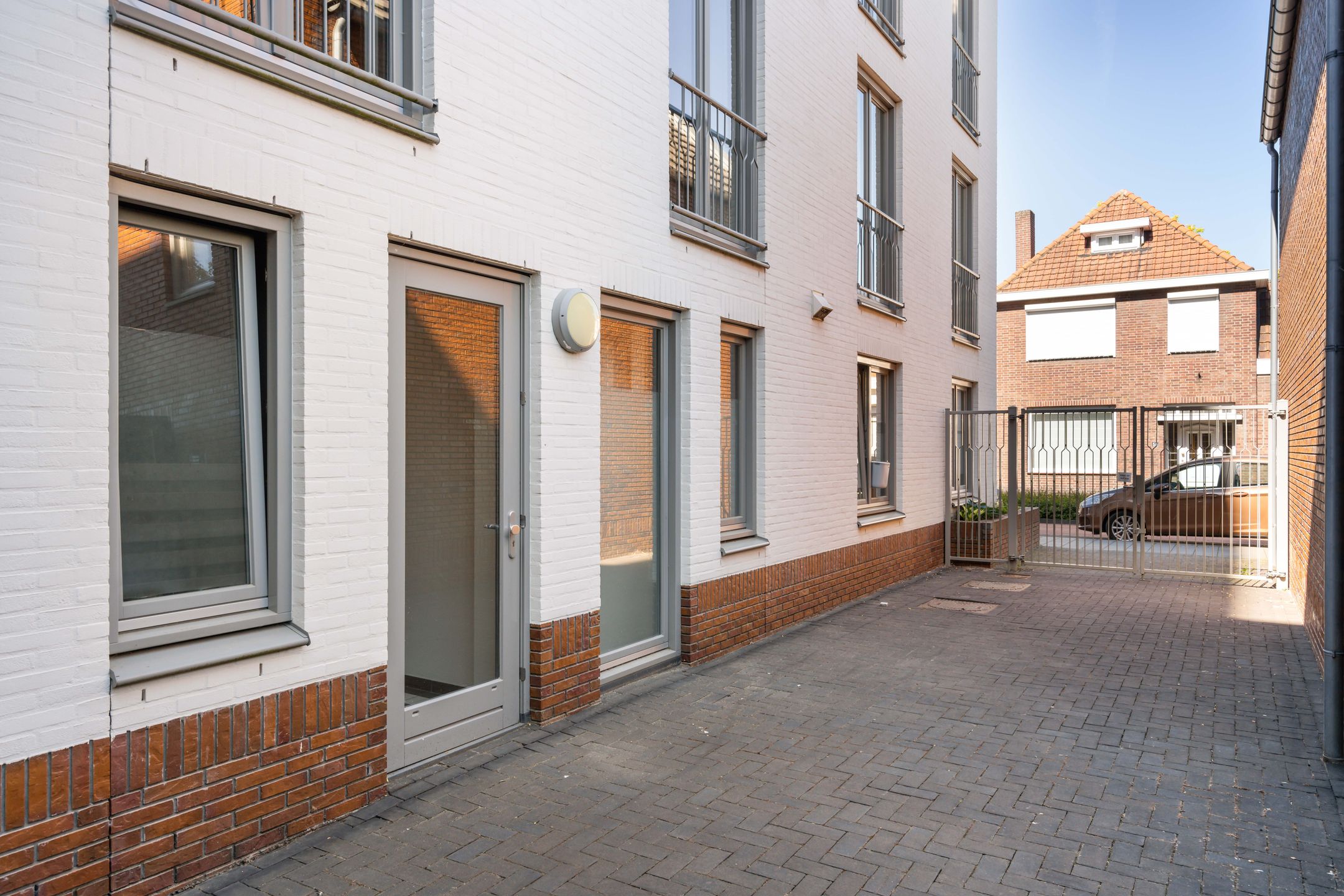 Photo 36 of Wilhelminaplein 27